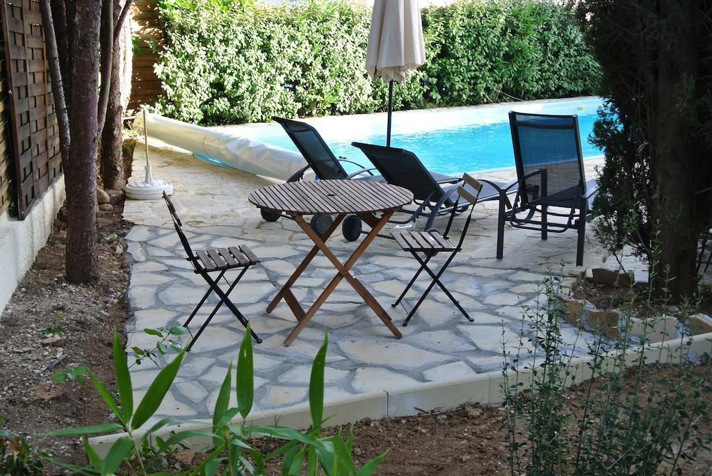 En Avignon 30133 Les Angles Apartment